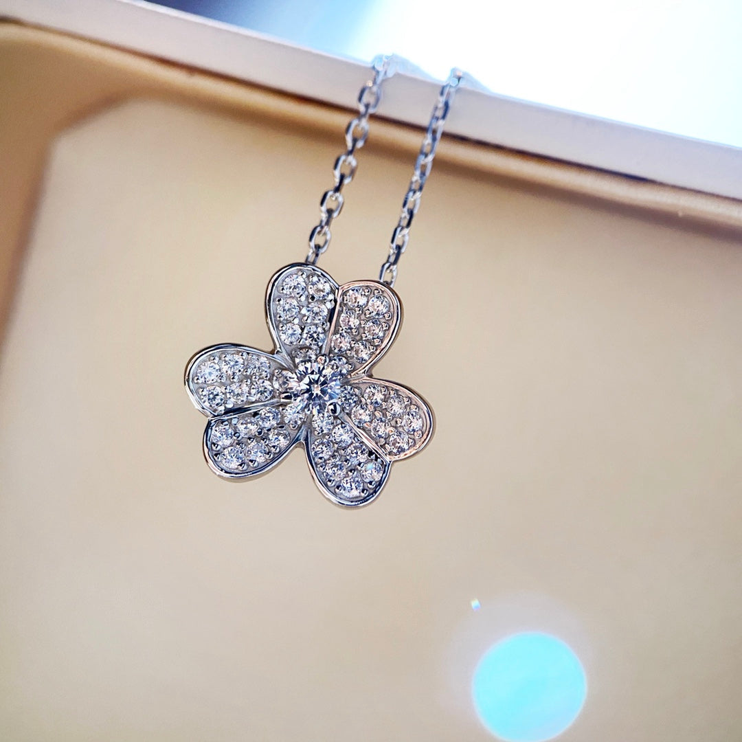 [Echo Fine ]CLOVER DIAMOND NECKLACE SILVER