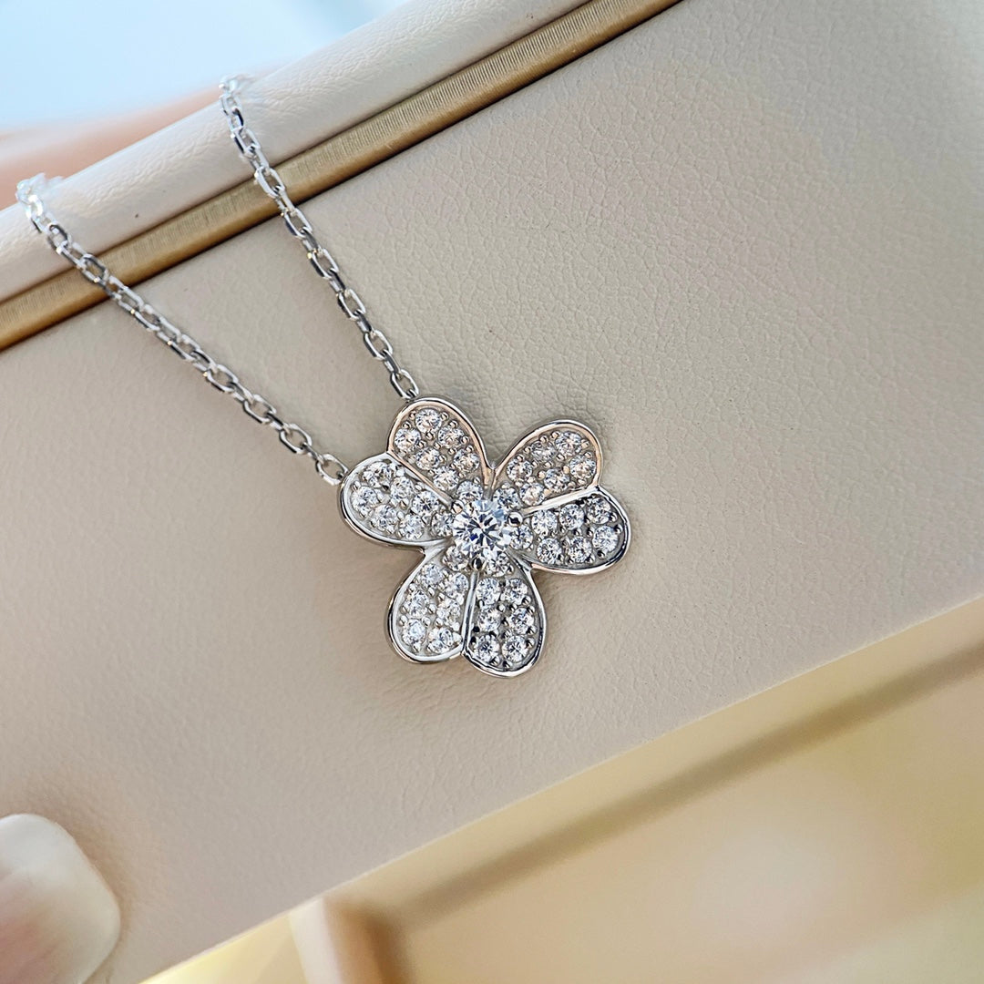 [Echo Fine ]CLOVER DIAMOND NECKLACE SILVER
