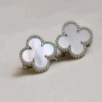 [Echo Fine ]CLOVER MEDIUM 1 MOTIFS  WHITE MOP EARRINGS SILVER