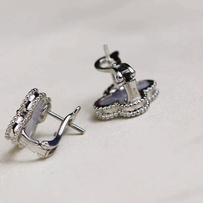 [Echo Fine ]CLOVER MEDIUM 1 MOTIFS  WHITE MOP EARRINGS SILVER