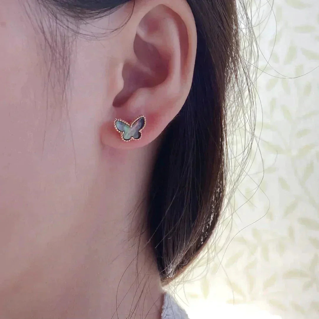 [Echo Fine ]BUTTERFLY DARK MOP  EARRINGS