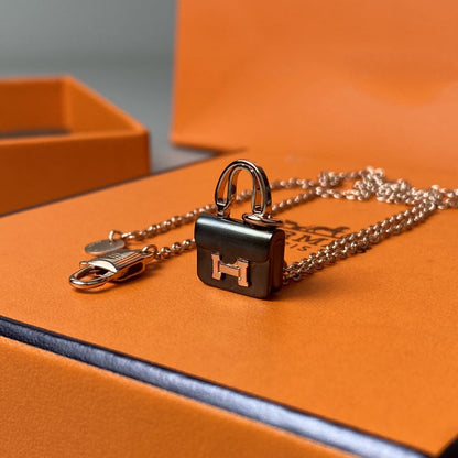 [Echo Fine ]CONSTANCE BLACK PEDANT PINK GOLD NECKLACE