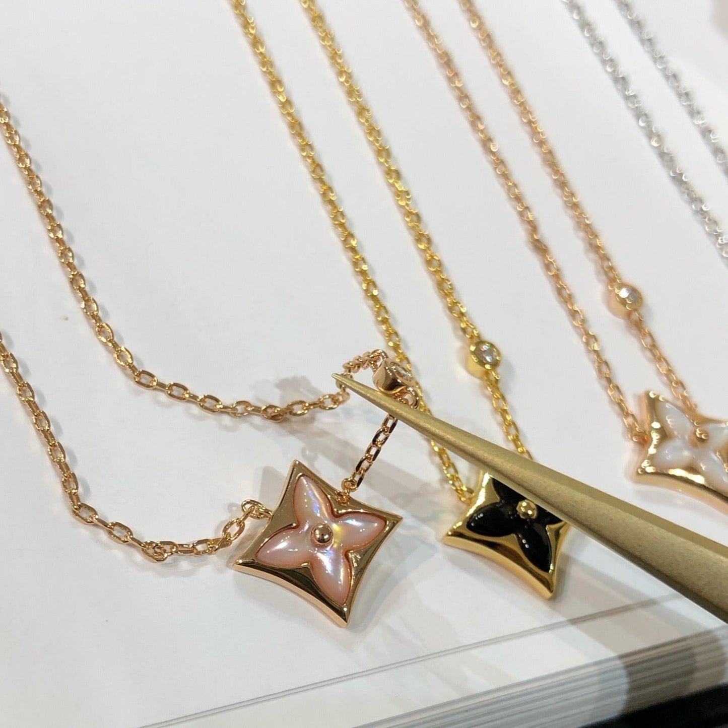 [Echo Fine ]STAR BLACK MOP NECKLACE