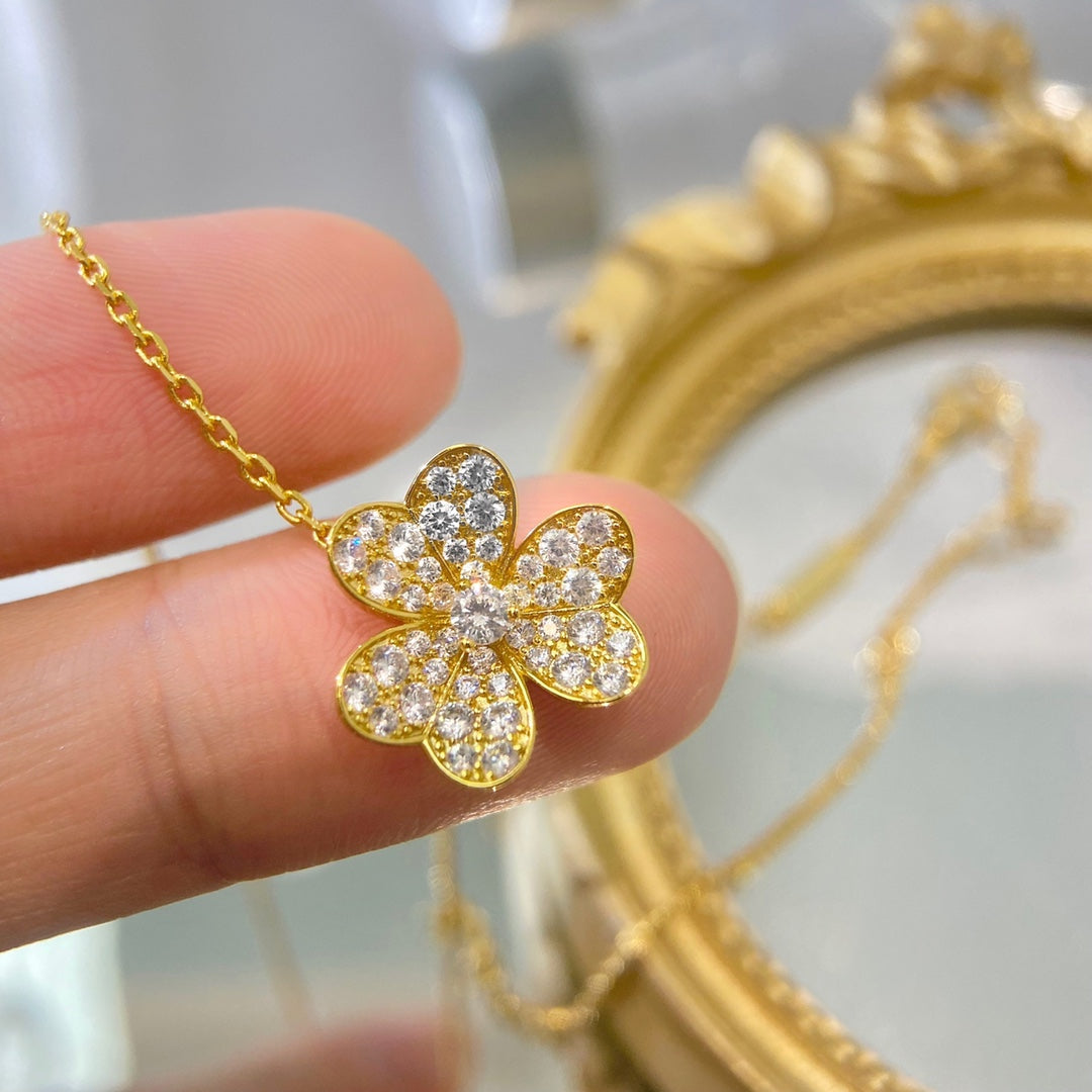 [Echo Fine ]FLOWER DIAMOND NECKLACE