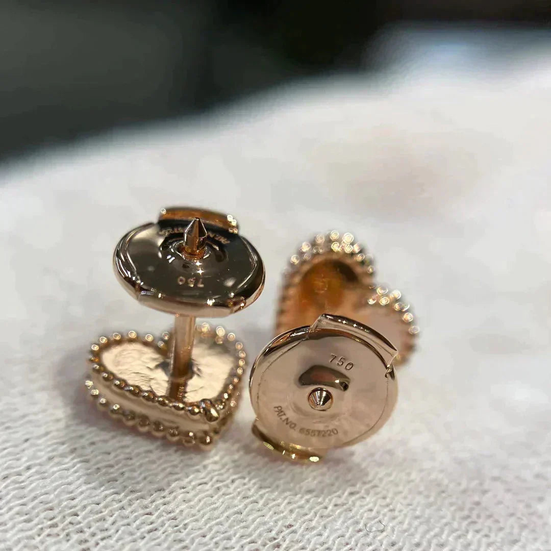 [Echo Fine ]HEART CARNELIAN STUD EARRINGS