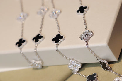 [Echo Fine ]CLOVER 20 MOTIFS ONYX DIAMOND SILVER