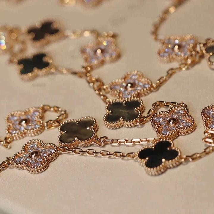 [Echo Fine ]CLOVER 20 MOTIFS DARK MOP DIAMOND  NECKLACE