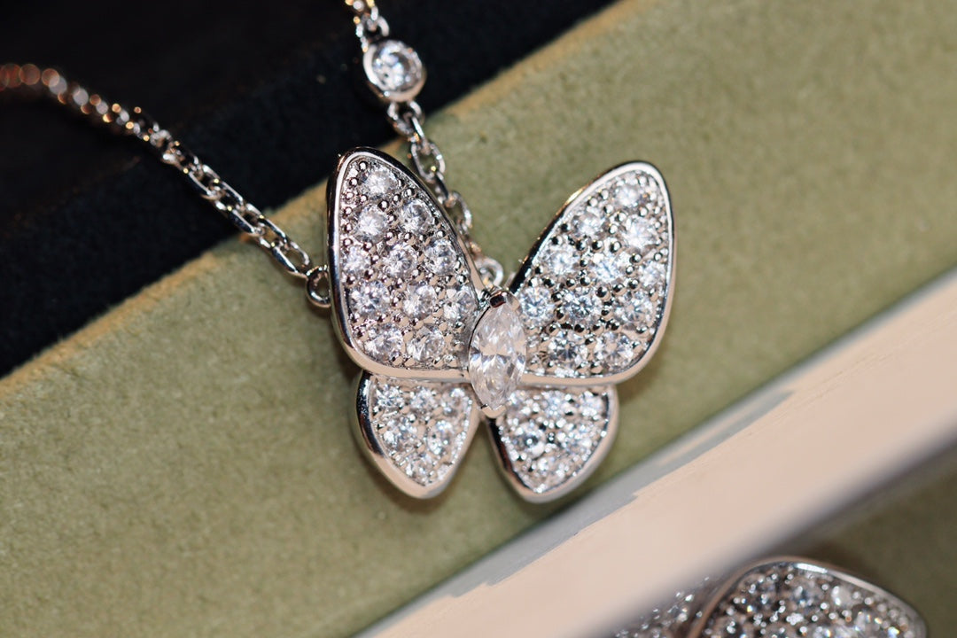 [Echo Fine ]BUTTERFLY DIAMOND NECKLACE