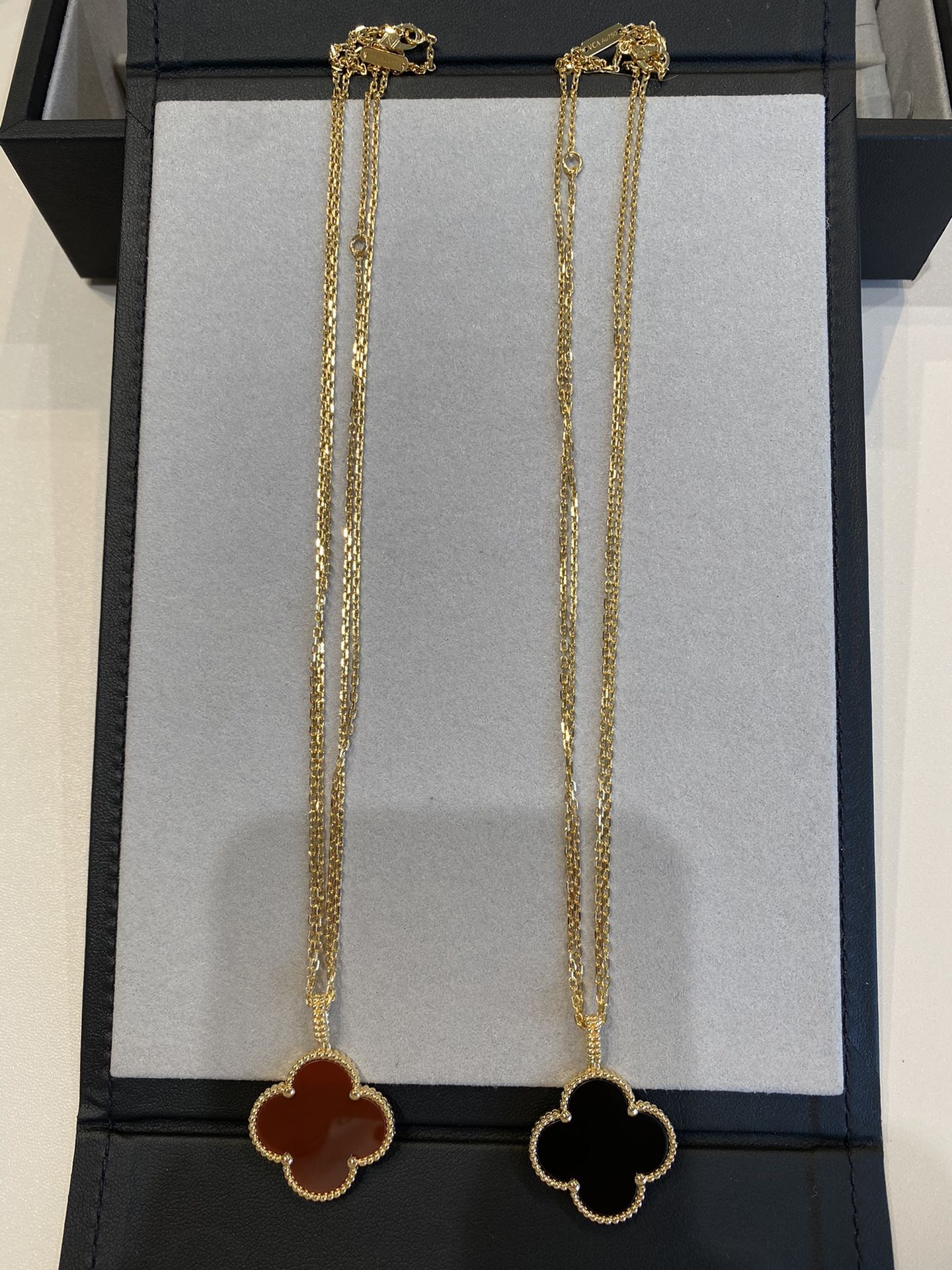 [Echo Fine ]CLOVER 25MM NECKLACE GOLD CARNELIAN