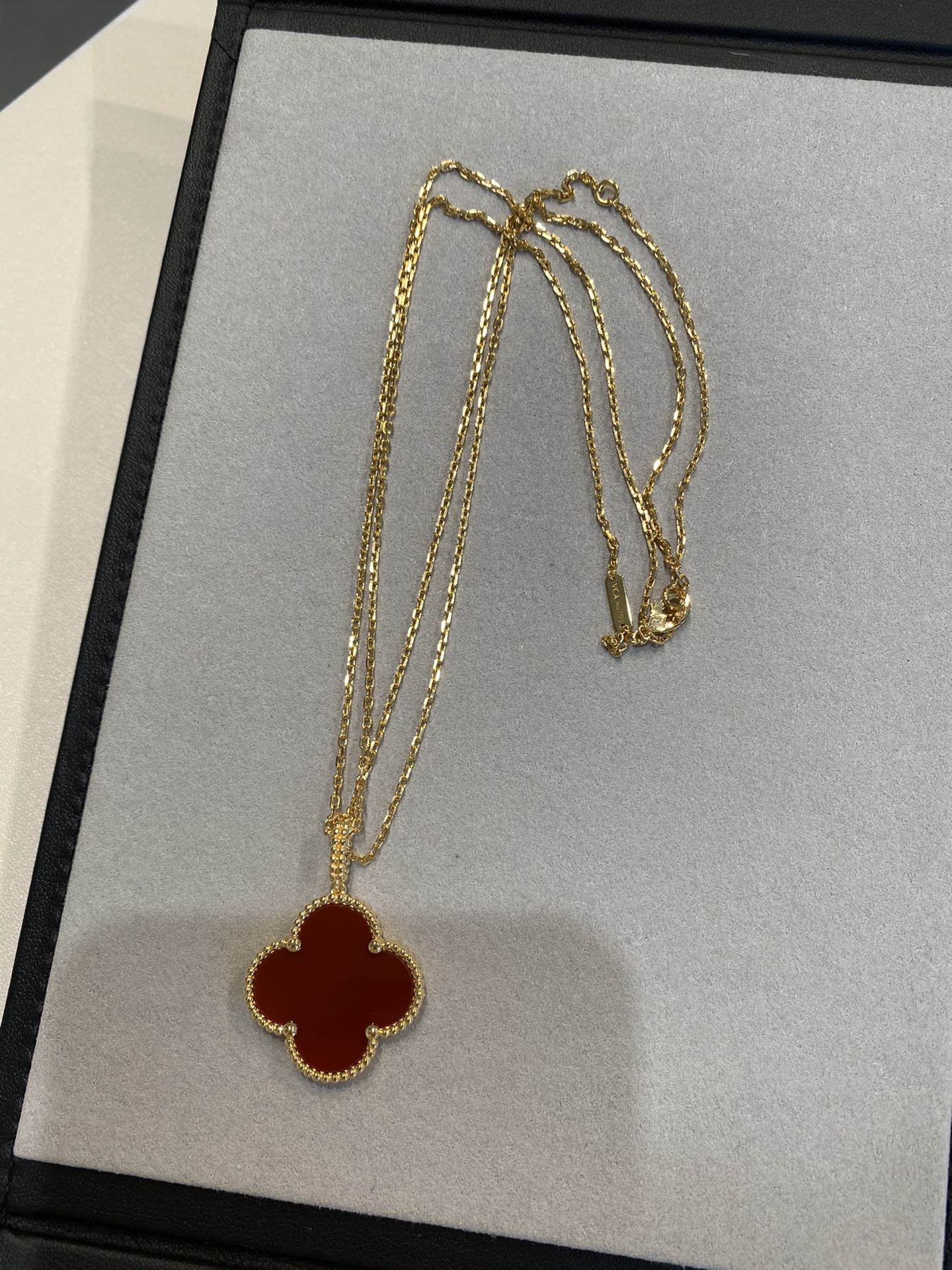 [Echo Fine ]CLOVER 25MM NECKLACE GOLD CARNELIAN