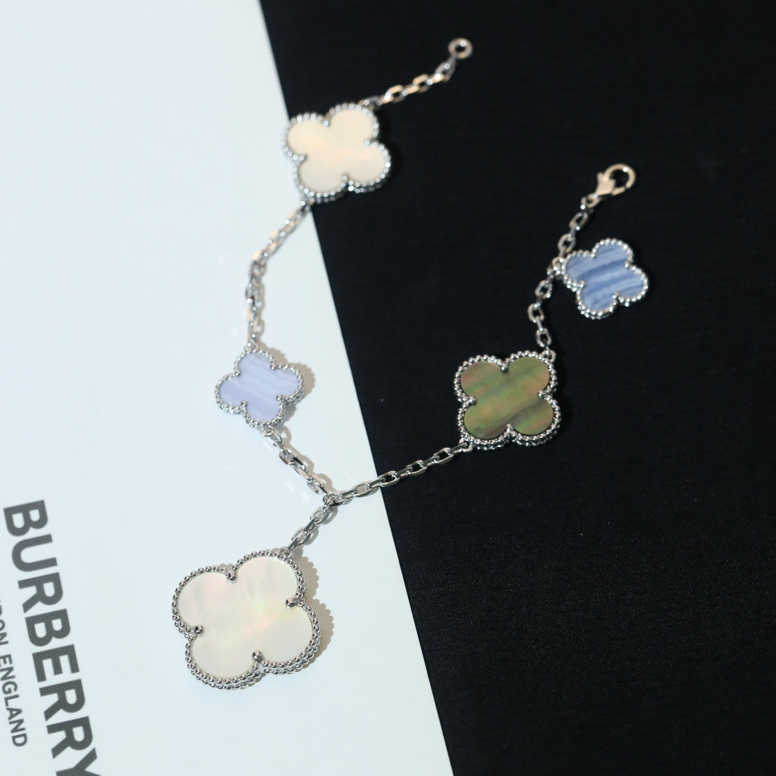 [Echo Fine ]CLOVER BRACELET 5 MOTIFS MOP CHALCEDONY SILVER