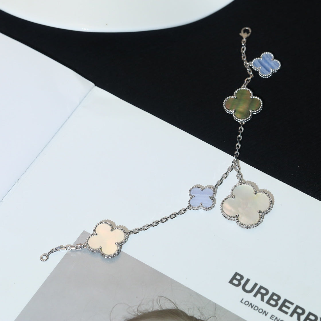 [Echo Fine ]CLOVER BRACELET 5 MOTIFS MOP CHALCEDONY SILVER