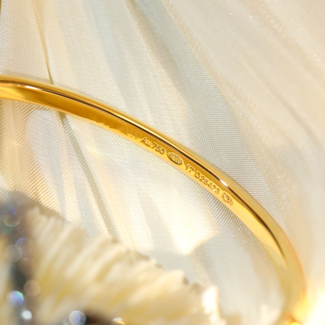 [Echo Fine ]VOLTE UPSITE DOWN GOLD DIAMOND BRACELET