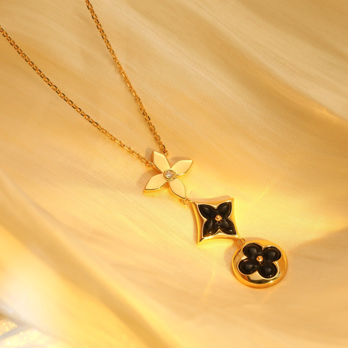 [Echo Fine ]STAR AND SUN ONYX PINK GOLD NECKLACE
