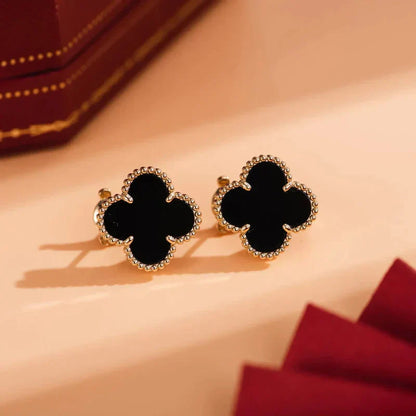 [Echo Fine ]CLOVER MEDIUM 1 MOTIFS  ONYX STUD EARRINGS