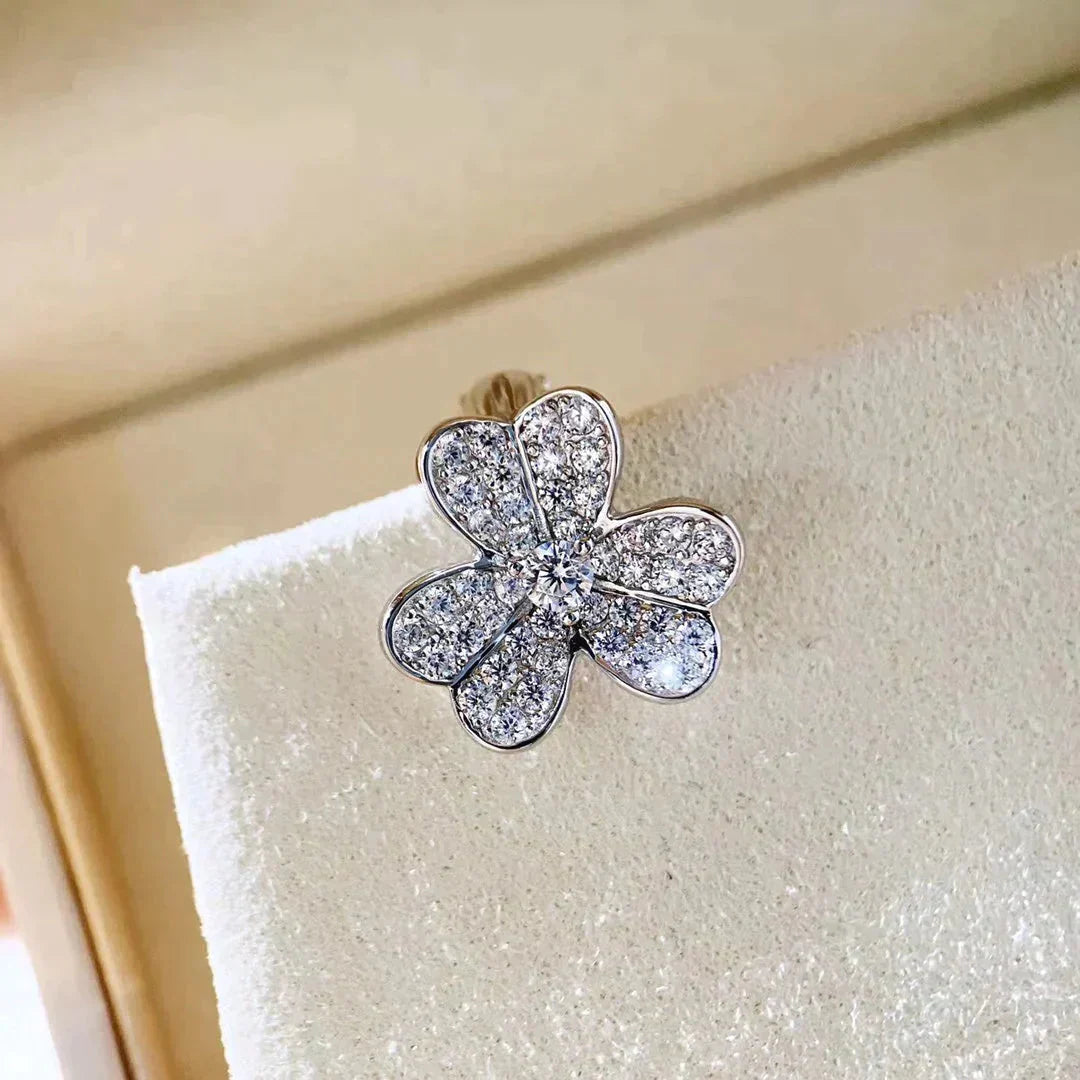 [Echo Fine ]CLOVER COMOS DIAMOND EARRINGS SILVER