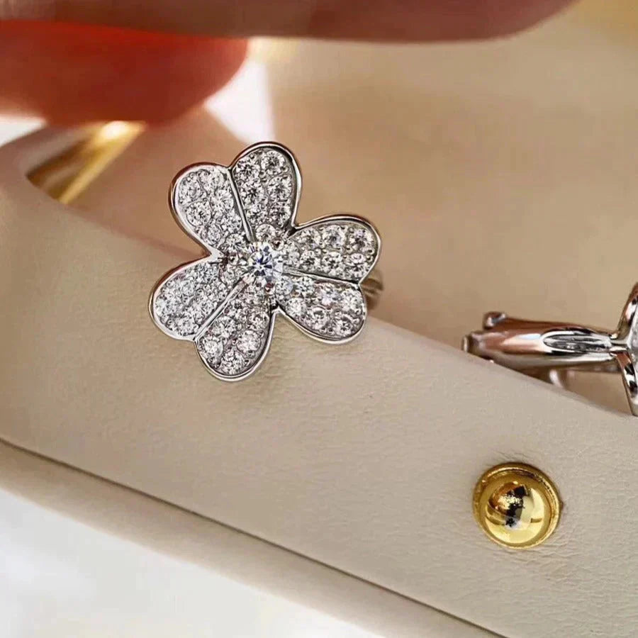 [Echo Fine ]CLOVER COMOS DIAMOND EARRINGS SILVER