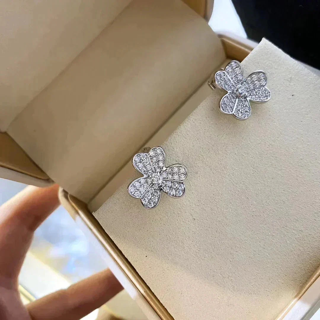 [Echo Fine ]CLOVER COMOS DIAMOND EARRINGS SILVER