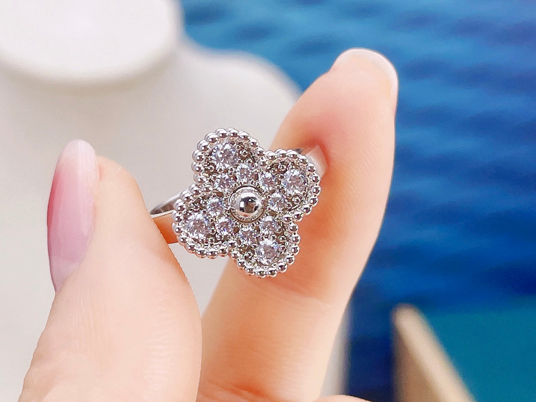[Echo Fine ]CLOVER DIAMOND RING