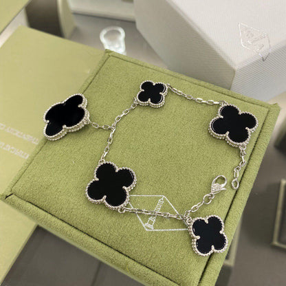 [Echo Fine ]CLOVER 5 MOTIFS SIVLER ONYX BRACELET