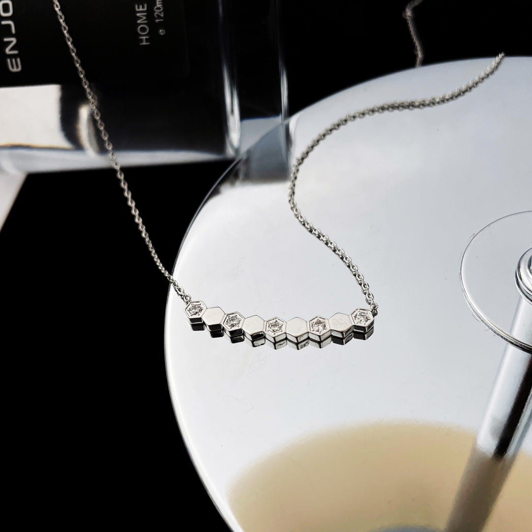 [Echo Fine ]BEE MY LOVE DIAMOND NECKLACE
