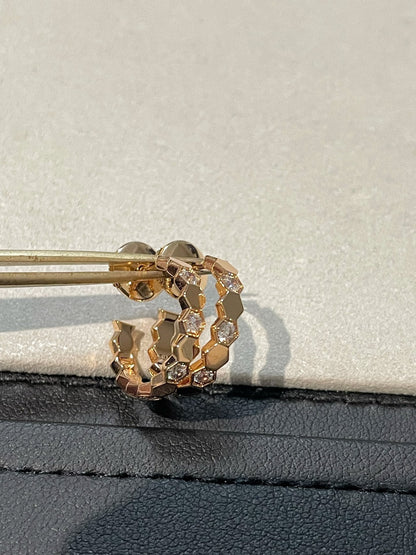 [Echo Fine ]Hollow Design Four-Leaf Clover Flower Shape Ring