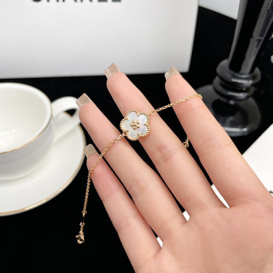 [Echo Fine ]LUCKY SPRING ROSE GOLD MOP BRACELET