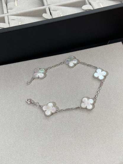 [Echo Fine ]CLOVER SILVER MOP 5 MOTIF BRACELET
