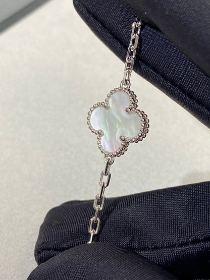[Echo Fine ]CLOVER SILVER MOP 5 MOTIF BRACELET
