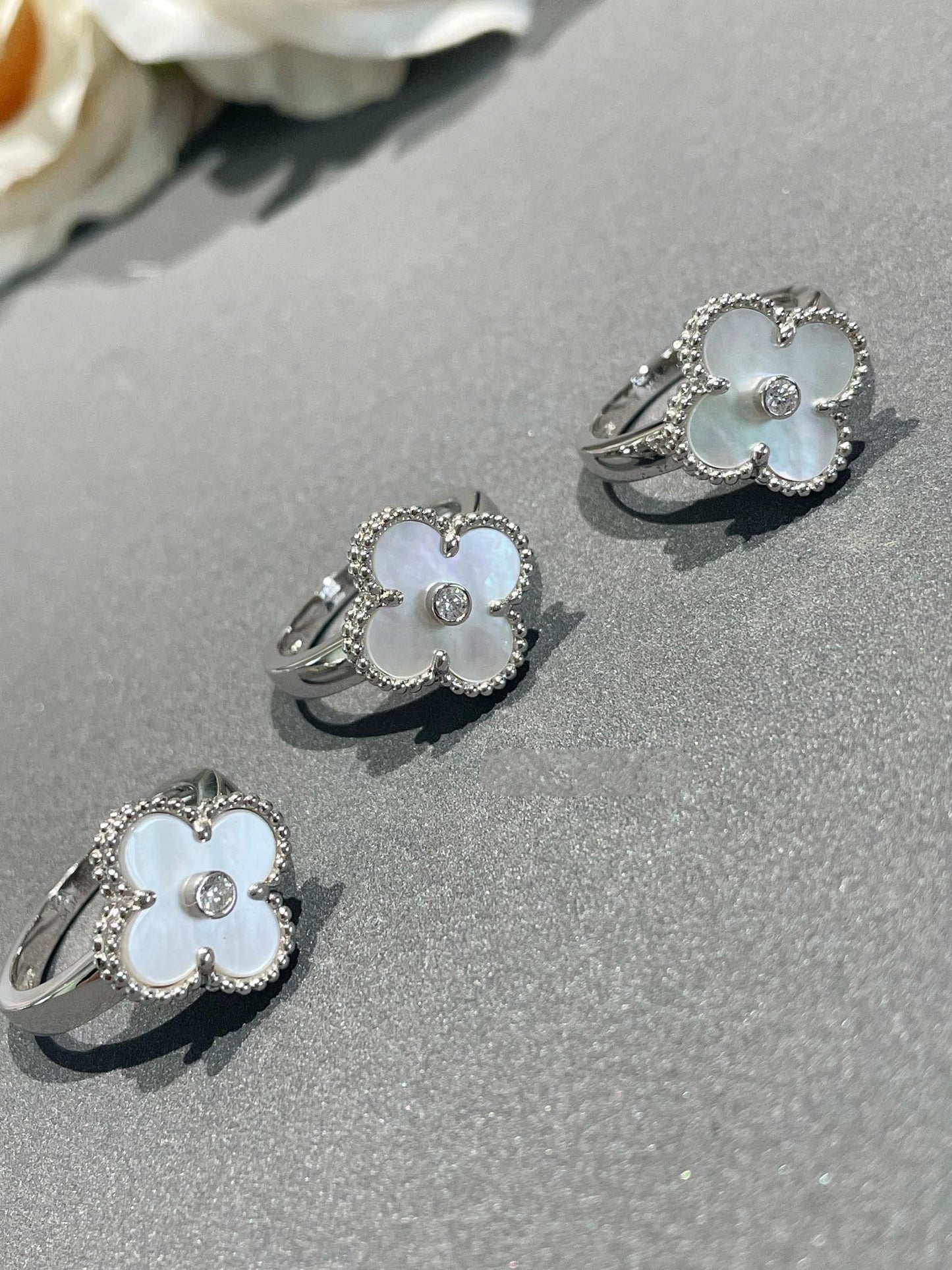 [Echo Fine ]CLOVER SILVER MOP DIAMOND RING