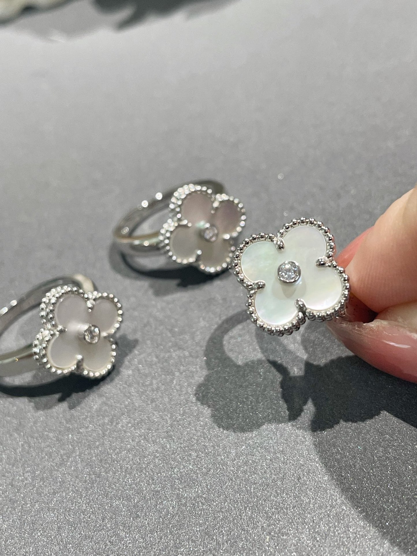 [Echo Fine ]CLOVER SILVER MOP DIAMOND RING