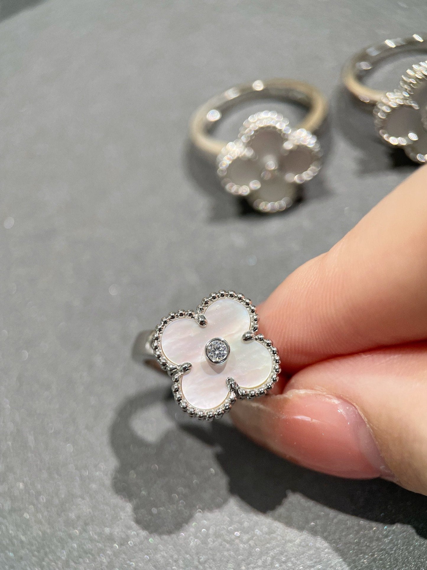 [Echo Fine ]CLOVER SILVER MOP DIAMOND RING