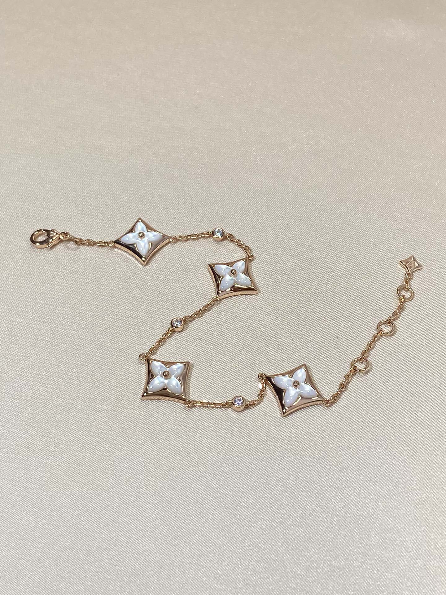 [Echo Fine ]STAR 4 MOTIF MOP DIAMOND PINK GOLD BRACELET