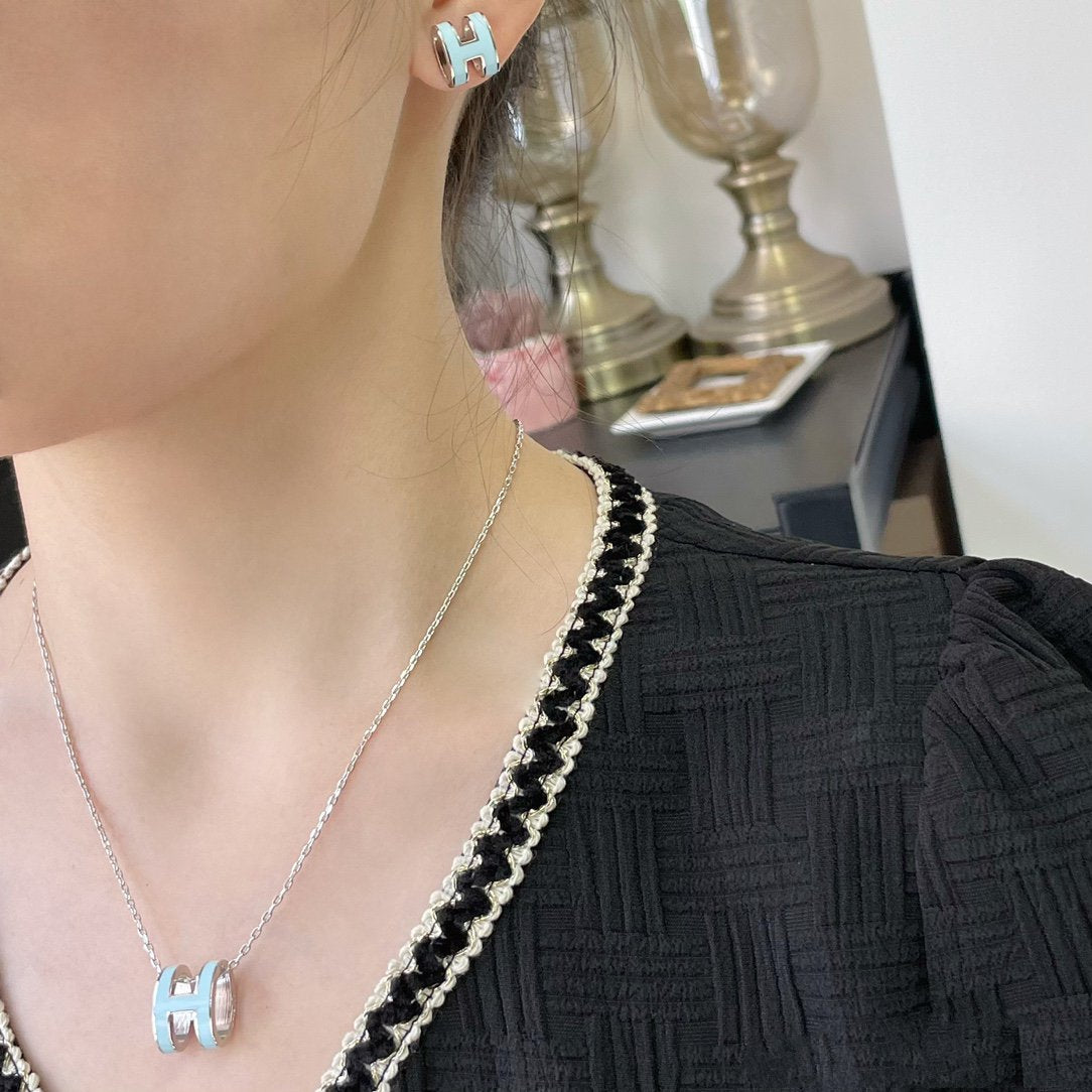 [Echo Fine ]POP H SKY BLUE NECKLACE