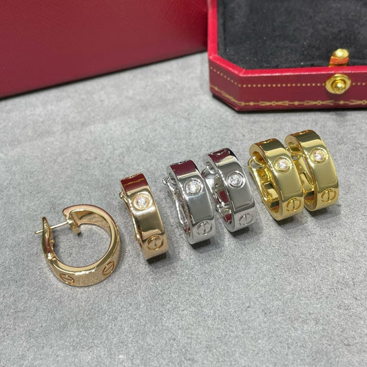 [Echo Fine ]LOVE 5.5MM 1 DIAMOND EARRINGS