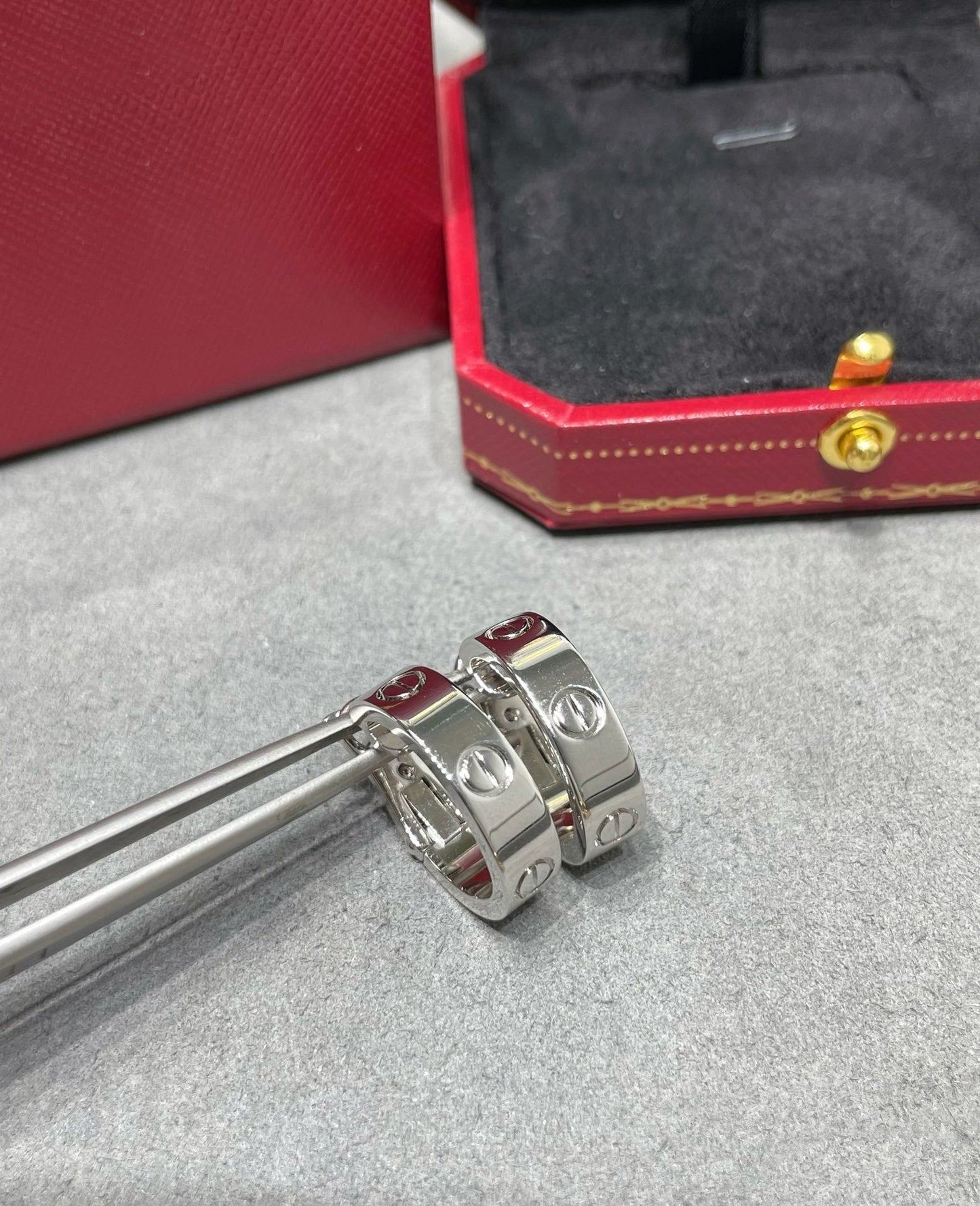 [Echo Fine ]LOVE 5.5MM EARRINGS