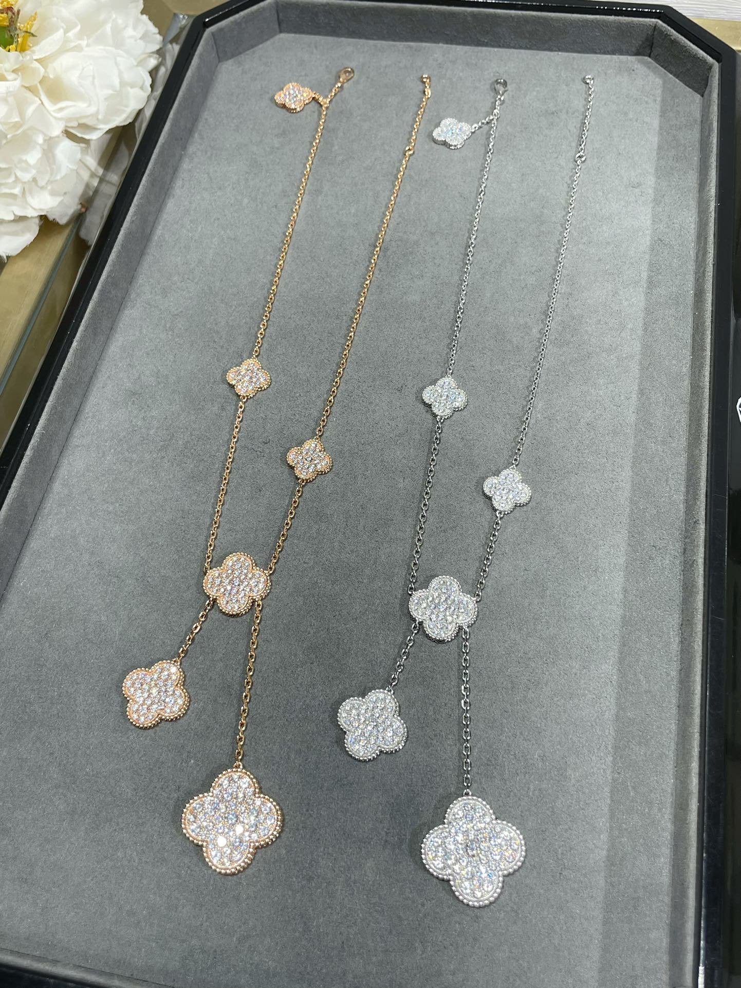 [Echo Fine ]CLOVER 6 MOTIF DIAMOND PAVED NECKLACE