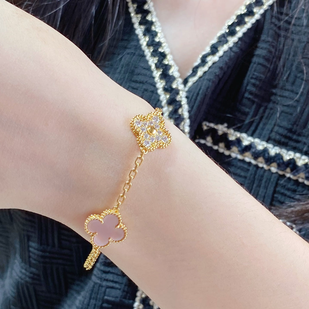 [Echo Fine ]CLOVER 5 MOTIF DIAMOND PINK MOP PINK GOLD BRACELET