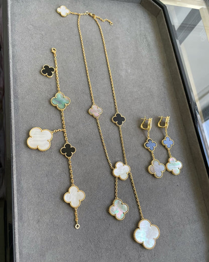 [Echo Fine ]CLOVER 3 MOTIF MOP ONYX DARK MOP PINK GOLD EARRINGS