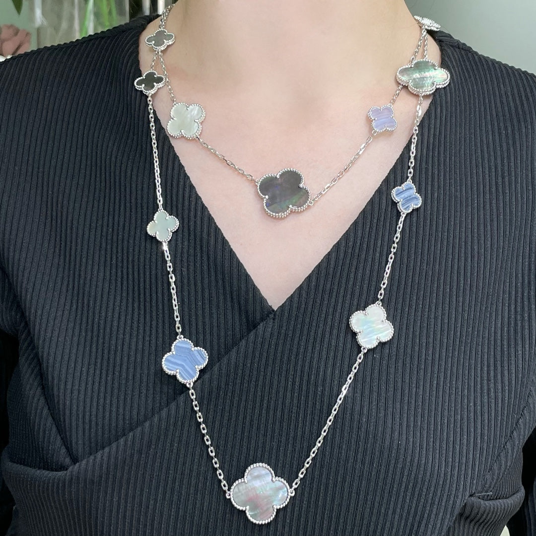[Echo Fine ]CLOVER 16 MOTIF CHALCEDONY MOP SILVER NECKLACE