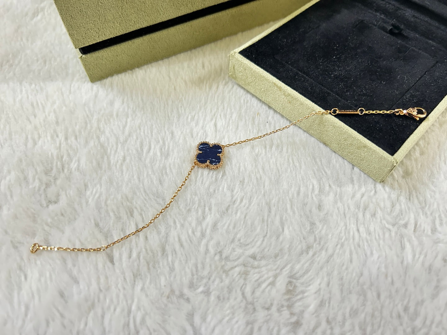 [Echo Fine ]CLOVER 1 MOTIF PIETERSITE BRACELET