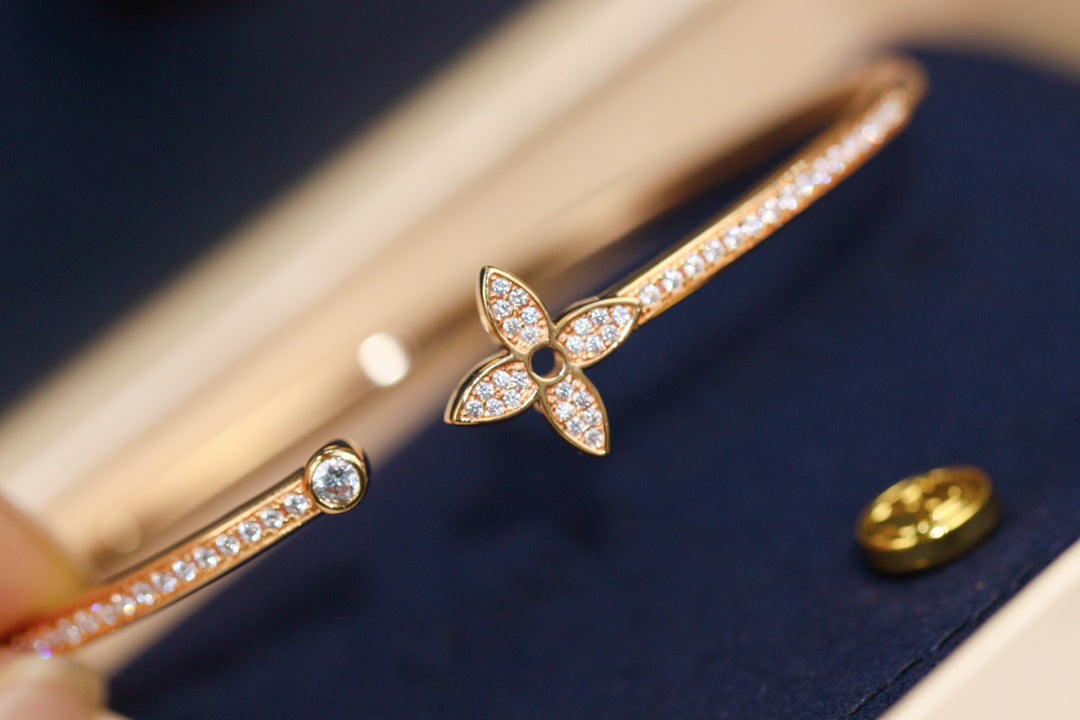 [Echo Fine ]IDYLLE PINK GOLD OPEN BRACELET DIAMOND PAVED