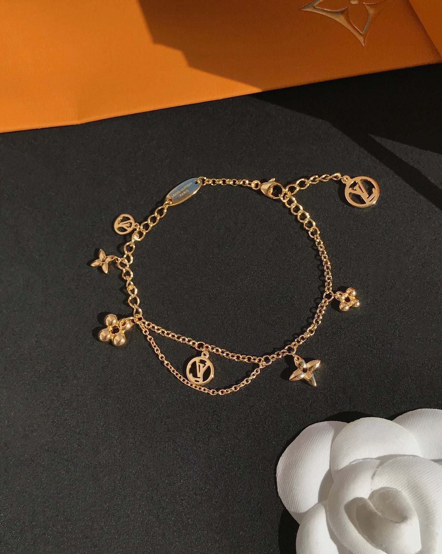 [Echo Fine ]BLOOMING PINK GOLD MOP BRACELET