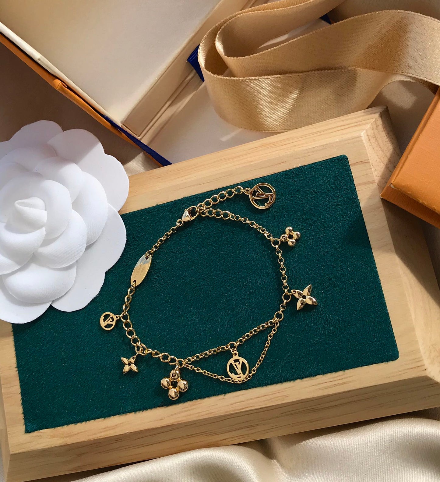 [Echo Fine ]BLOOMING PINK GOLD MOP BRACELET