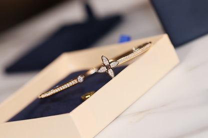[Echo Fine ]IDYLLE GOLD OPEN BRACELET DIAMOND PAVED