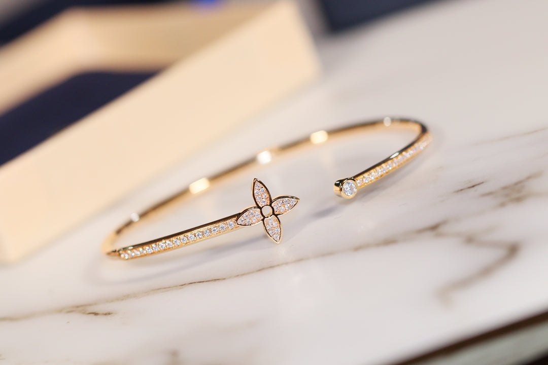 [Echo Fine ]IDYLLE GOLD OPEN BRACELET DIAMOND PAVED