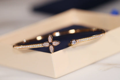 [Echo Fine ]IDYLLE GOLD OPEN BRACELET DIAMOND PAVED