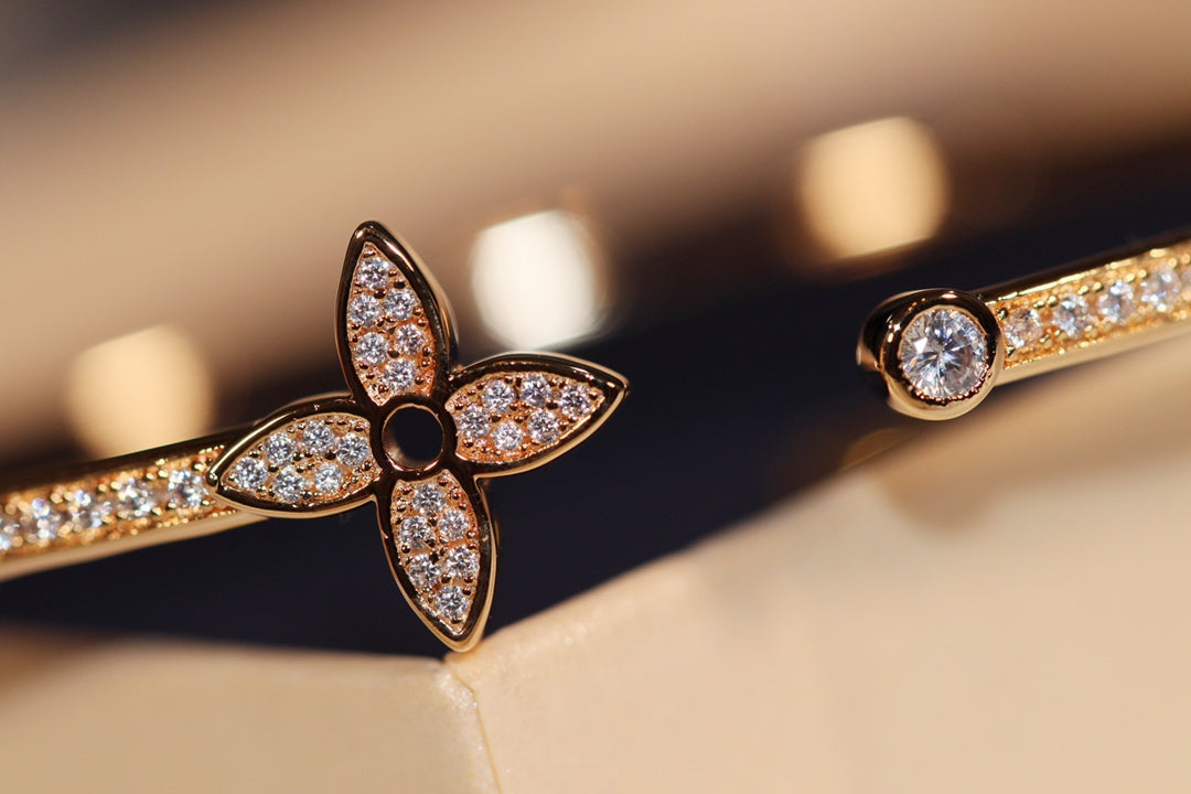[Echo Fine ]IDYLLE GOLD OPEN BRACELET DIAMOND PAVED