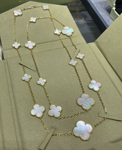 [Echo Fine ]CLOVER 16 MOTIF WHITE MOP GOLD NECKLACE