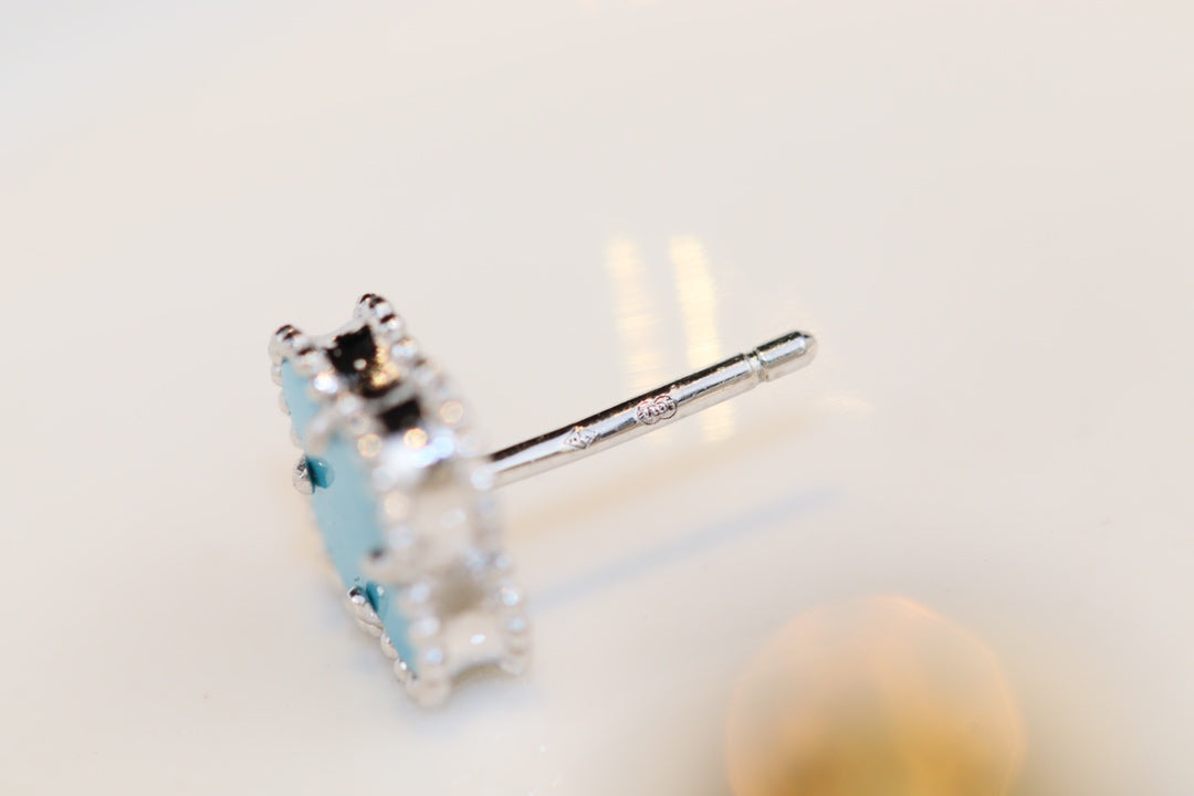 [Echo Fine ]CLOVER MINI TURQUOISE SILVER STUD EARRINGS